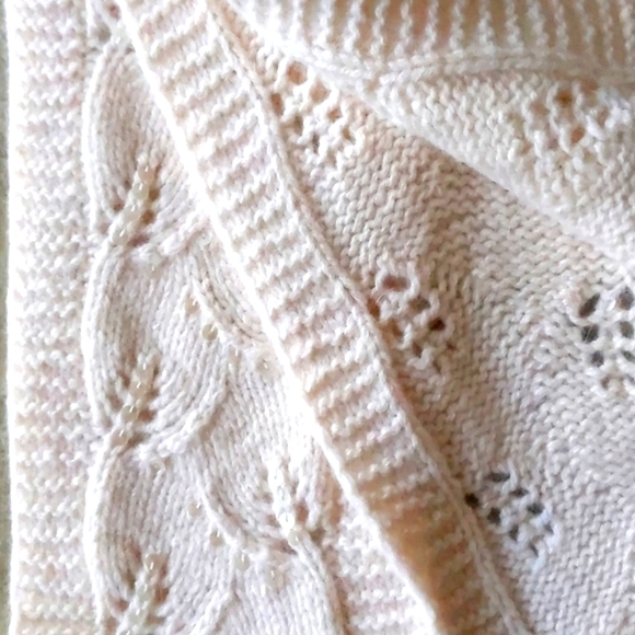 NWT. Express Woman's Wool/Angora/Cashmere crochet scarf w/sparkling decoration. - Picture 2 of 4